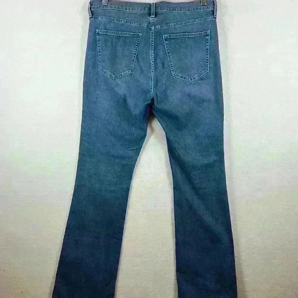 GAP Denim Women’s Jeans Size 12/31L Med Wash Boot Cut 10 1/2” Rise - Picture 4 of 11
